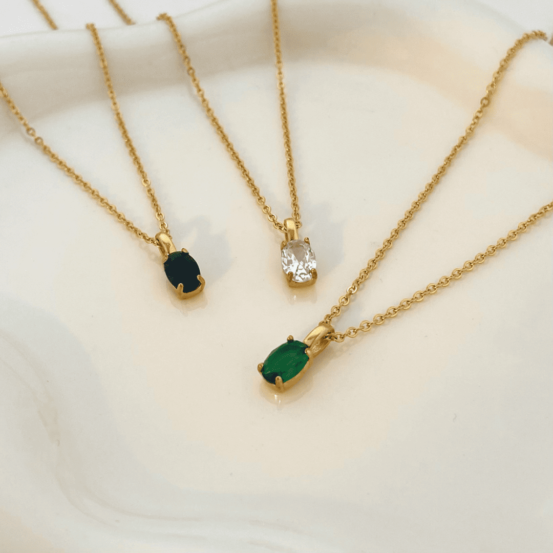 Oval Charm Halskette – 18K Vergoldet & Edelstahl