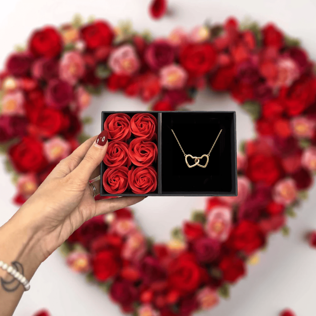 Engraved Necklace with Rose, Love Card