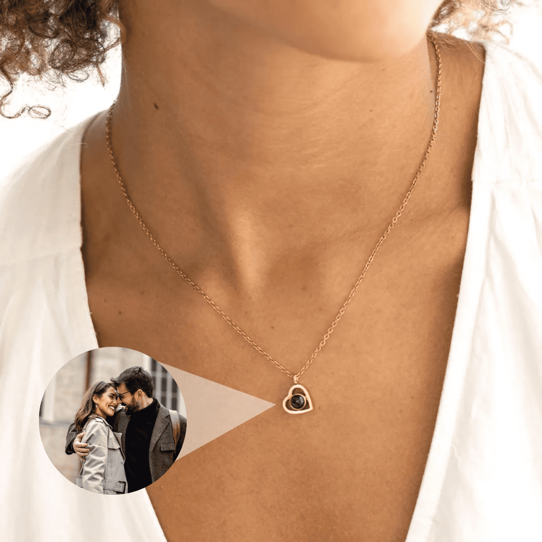 Gravet Personalized Heart Necklace